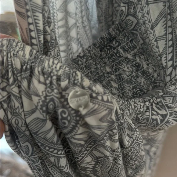 Gray and Multicolor Halter Dress size small - Picture 5 of 8